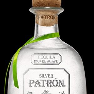 Meet your Posher, Loralee